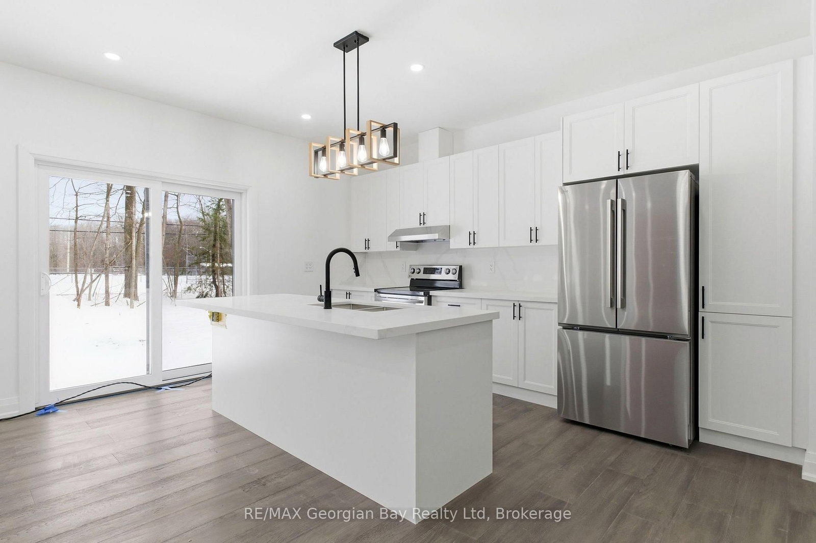 49 Beaufort Crescent • Tiny, ON photo 12