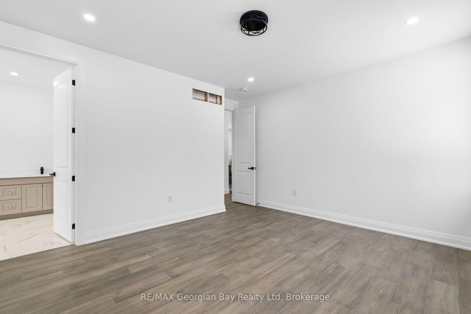 49 Beaufort Crescent • Tiny, ON photo 15