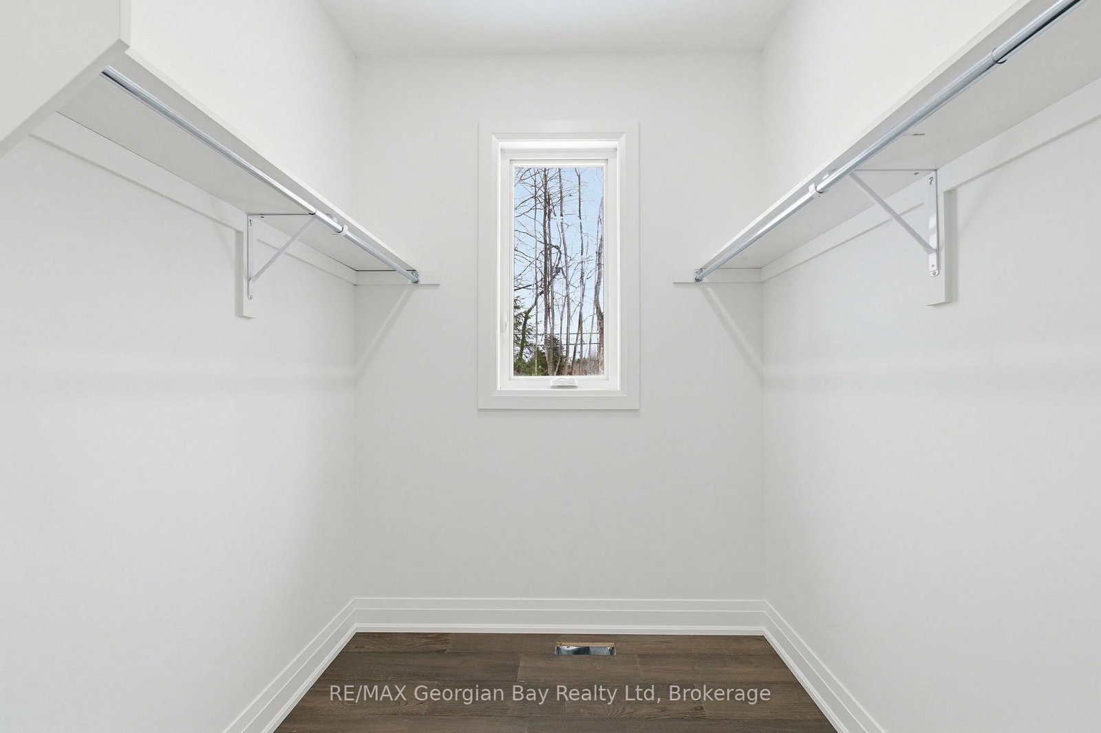 49 Beaufort Crescent • Tiny, ON photo 16