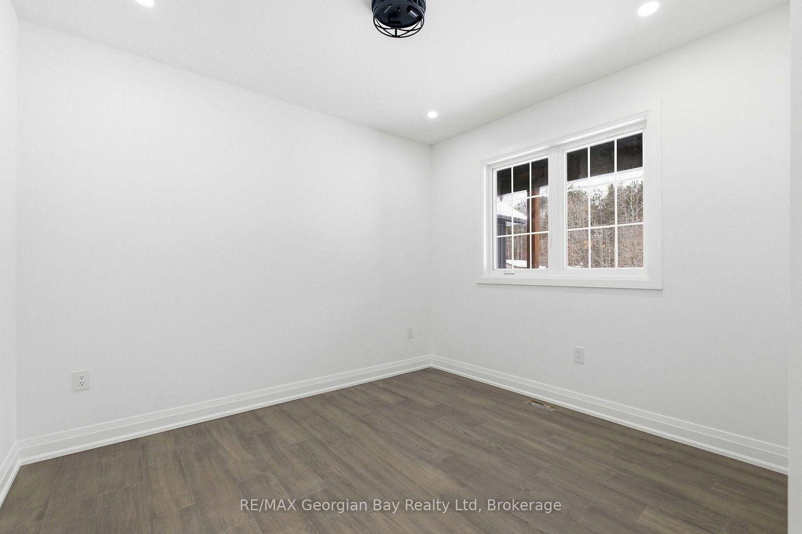 49 Beaufort Crescent • Tiny, ON photo 19