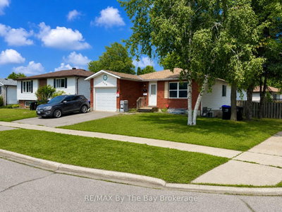 326 Christine Drive • Midland, ON photo 9