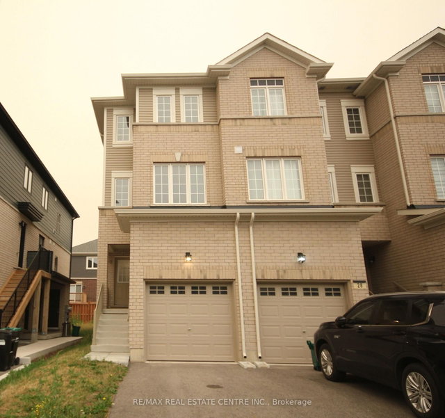 30 Wagon Lane