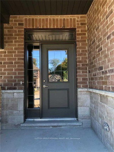 1035 Wright Drive — photo 2