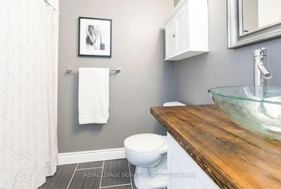 37 Succession Crescent — more photos