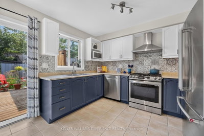 91 Thrushwood Drive — more photos