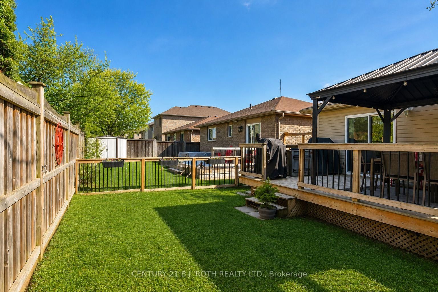 12 White Crescent • Barrie, ON photo 34