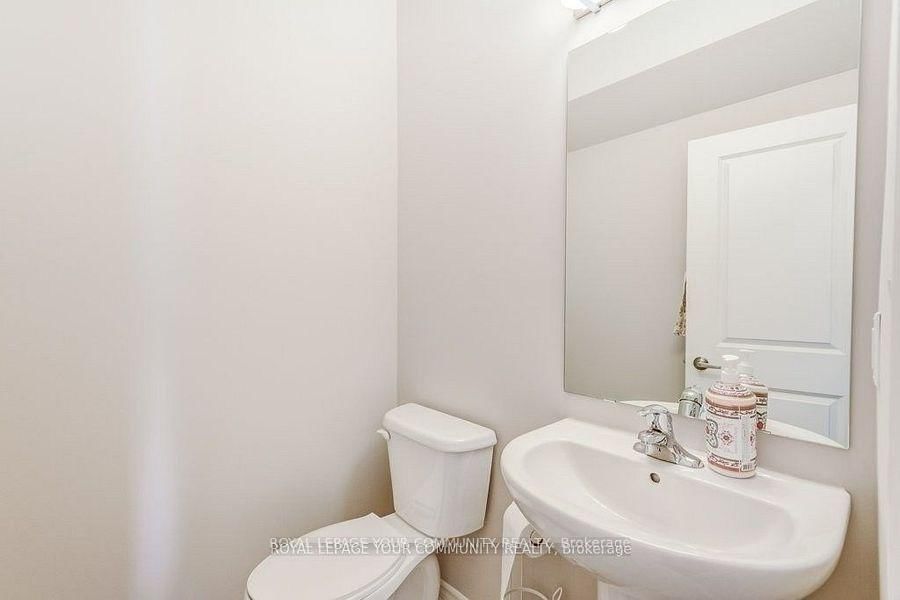 201 Breton Street • Clearview, ON photo 15