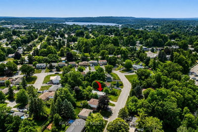 747 Birchwood Drive NW — photo 5