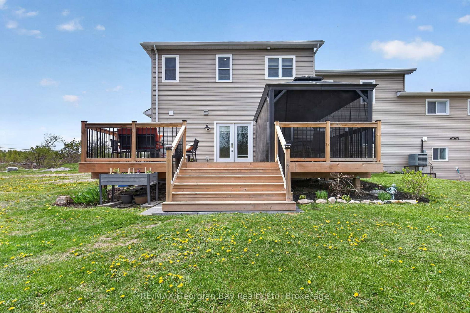 449 Park Street • Tay, ON photo 40