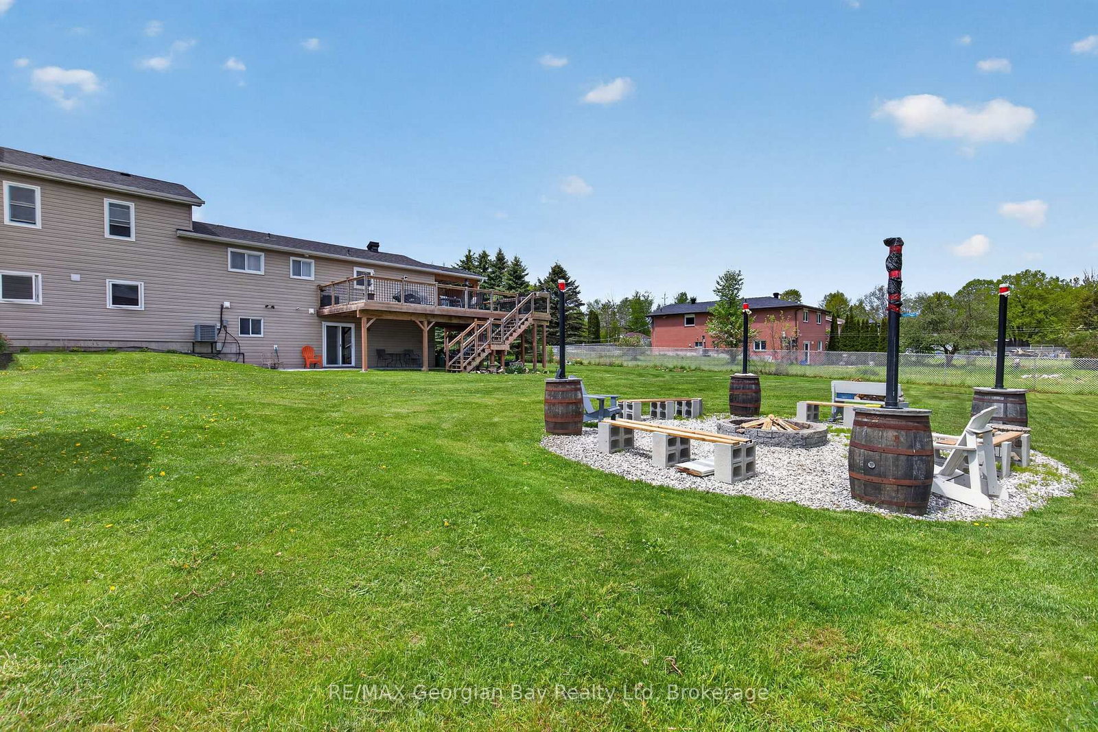 449 Park Street • Tay, ON photo 42