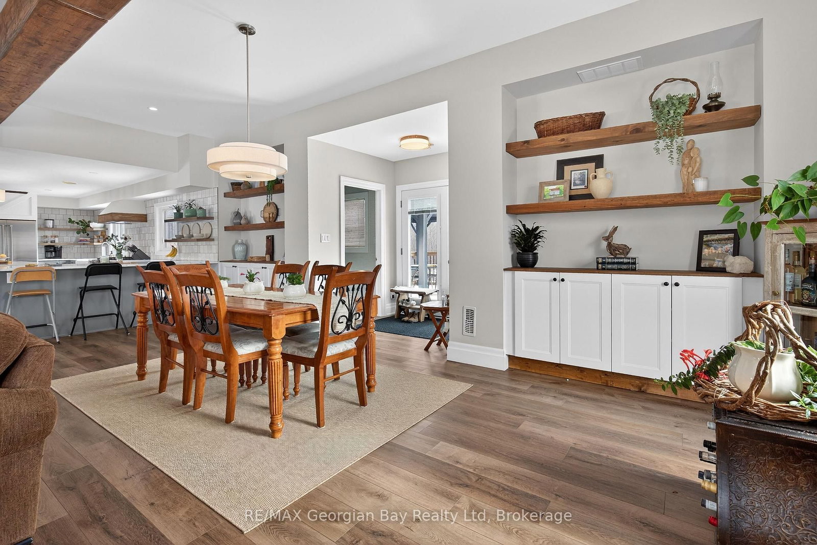 449 Park Street • Tay, ON photo 6
