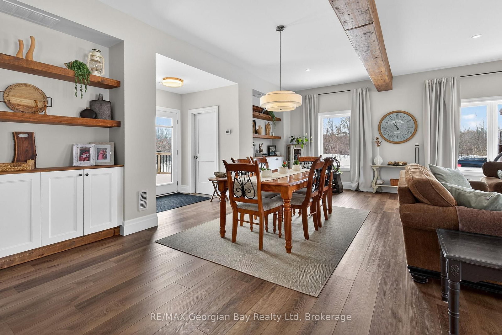 449 Park Street • Tay, ON photo 8