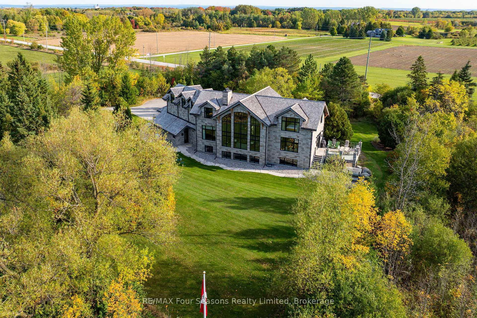 2710 Nottawasaga 10 Concession N • Clearview, ON photo 44