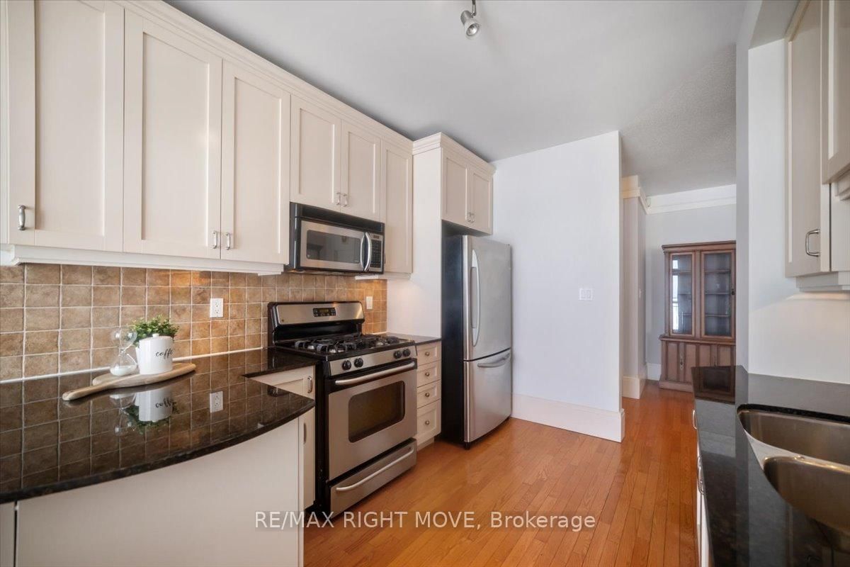 140 Cedar Island Road • #109 • Orillia, ON photo 17