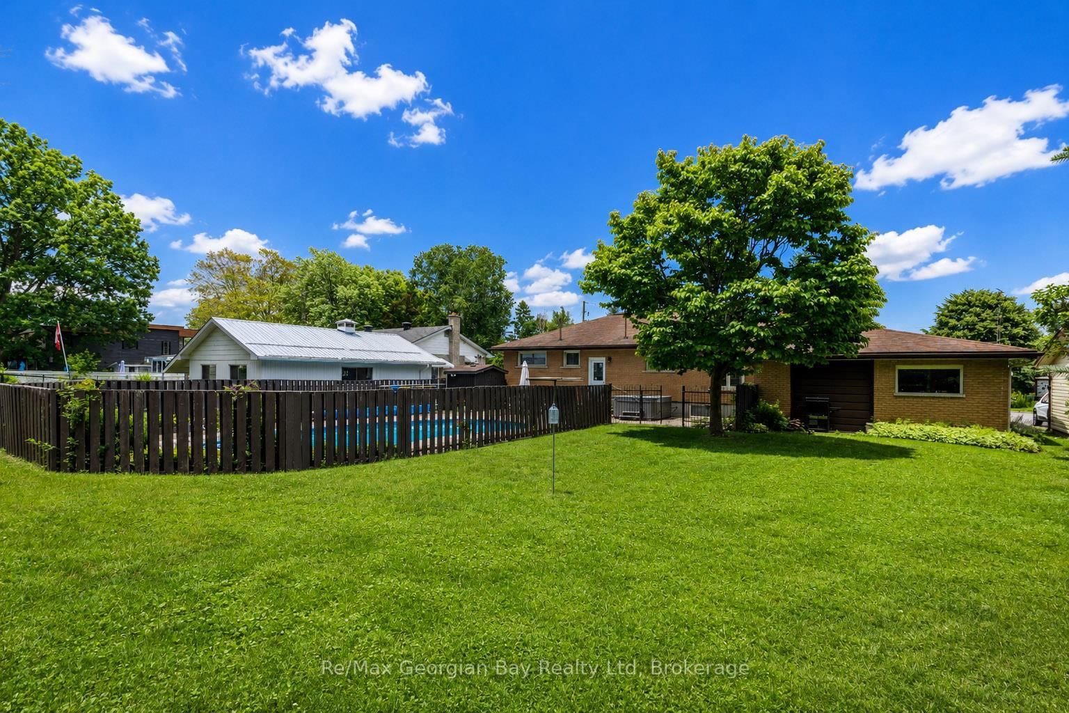 52 Gray Street • Severn, ON photo 24