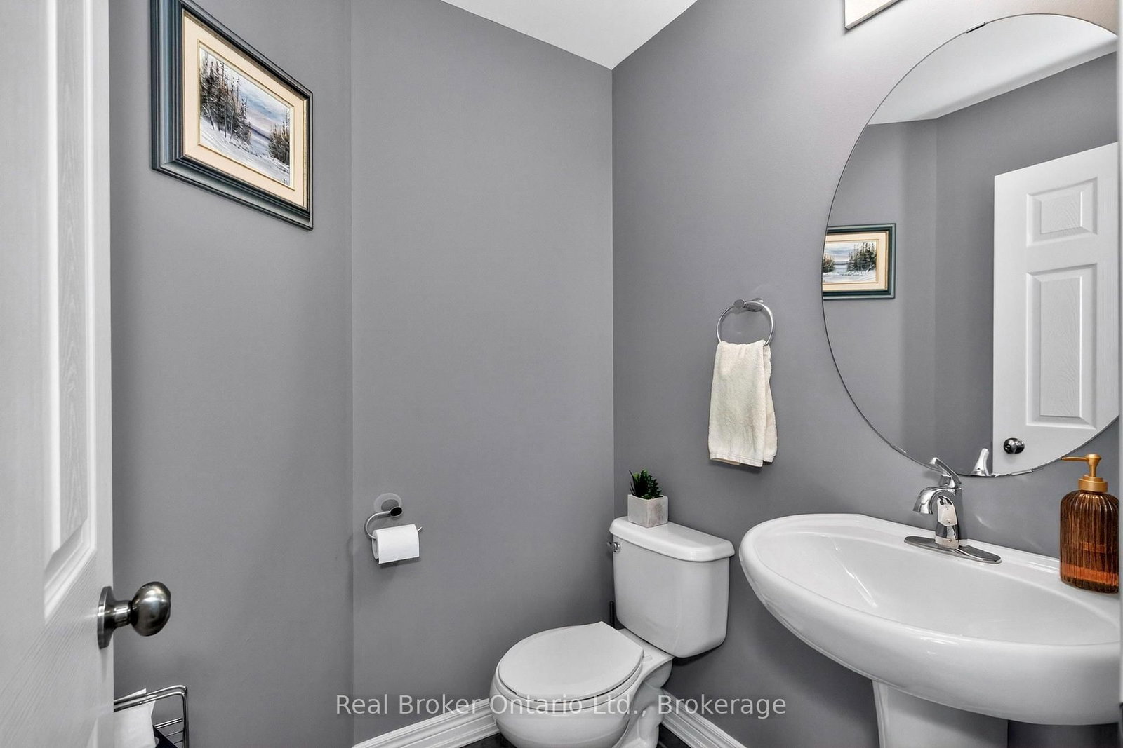 984 Cook Drive • Midland, ON photo 12