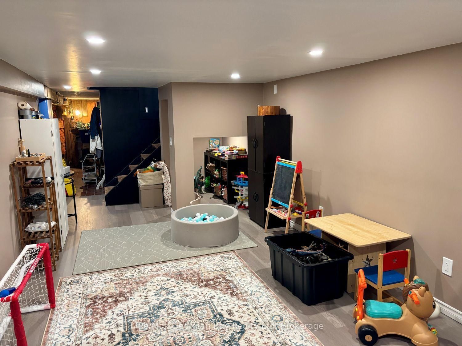 11 JOHN Street • Severn, ON photo 15
