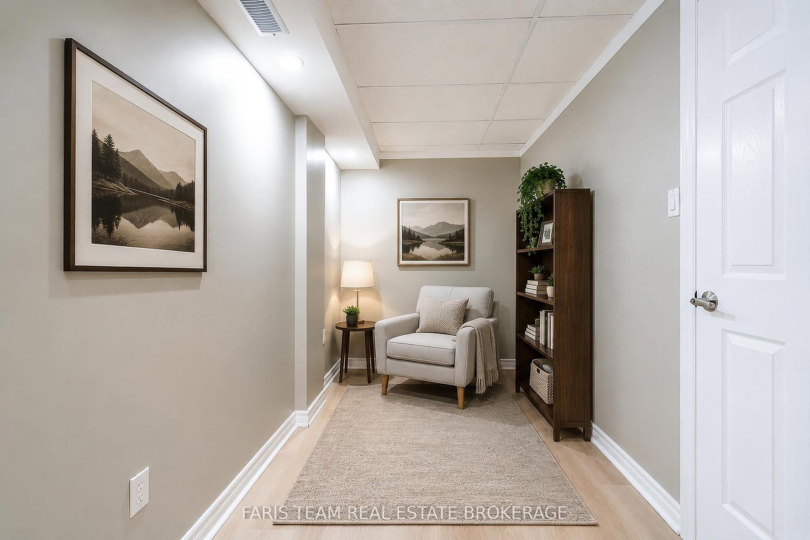 186 S Ferndale Drive • Barrie, ON photo 34