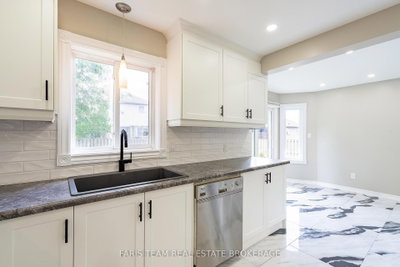 186 S Ferndale Drive • Barrie, ON photo 8