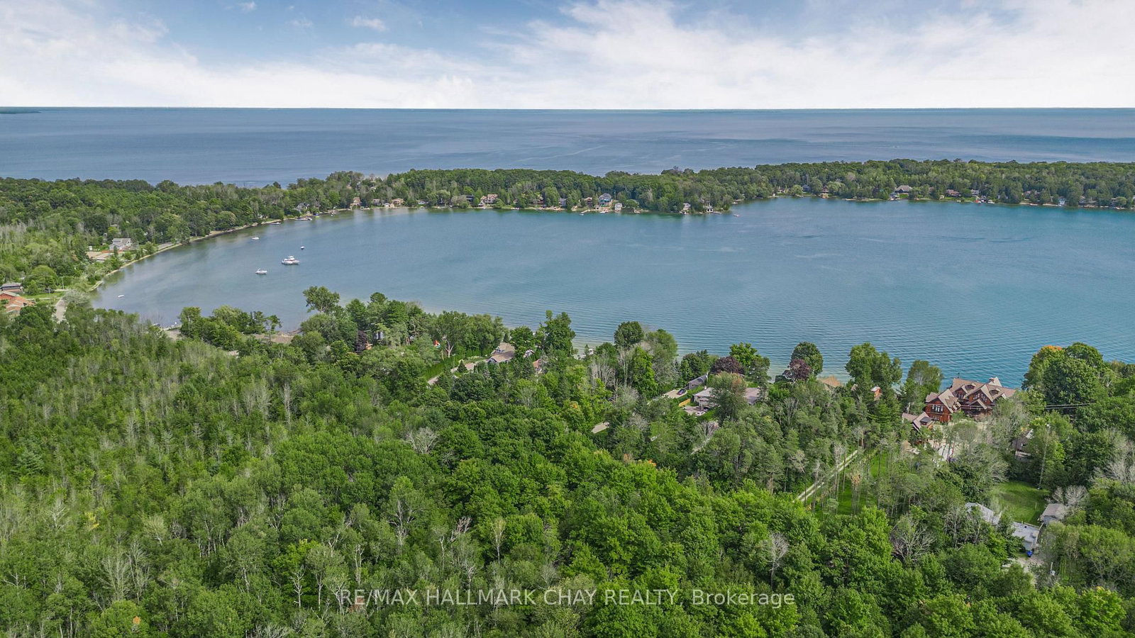 2289 E Lakeshore Road • Oro-Medonte, ON photo 11