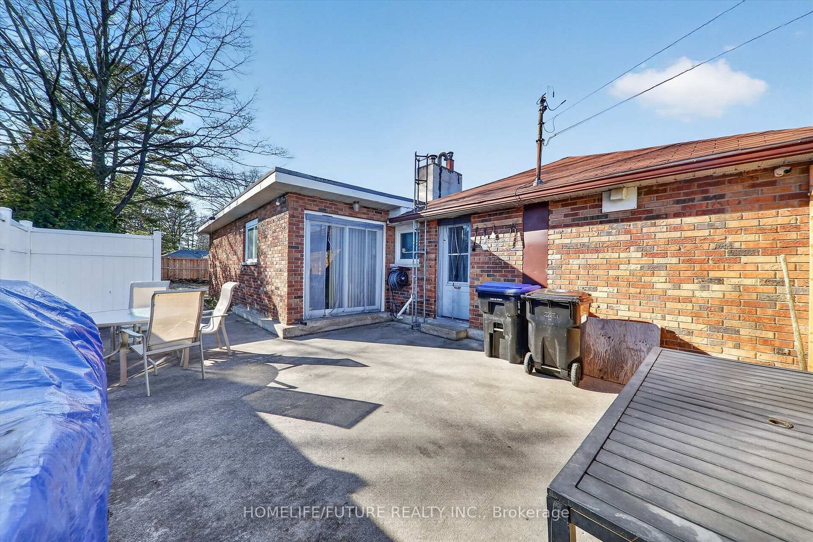 1200 Mosley Street • Wasaga Beach, ON photo 37