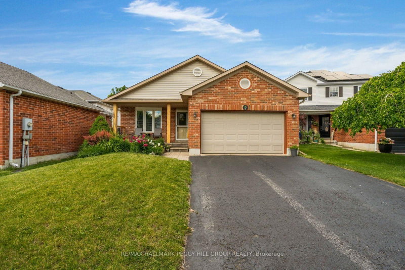 18 Draper Crescent, Barrie