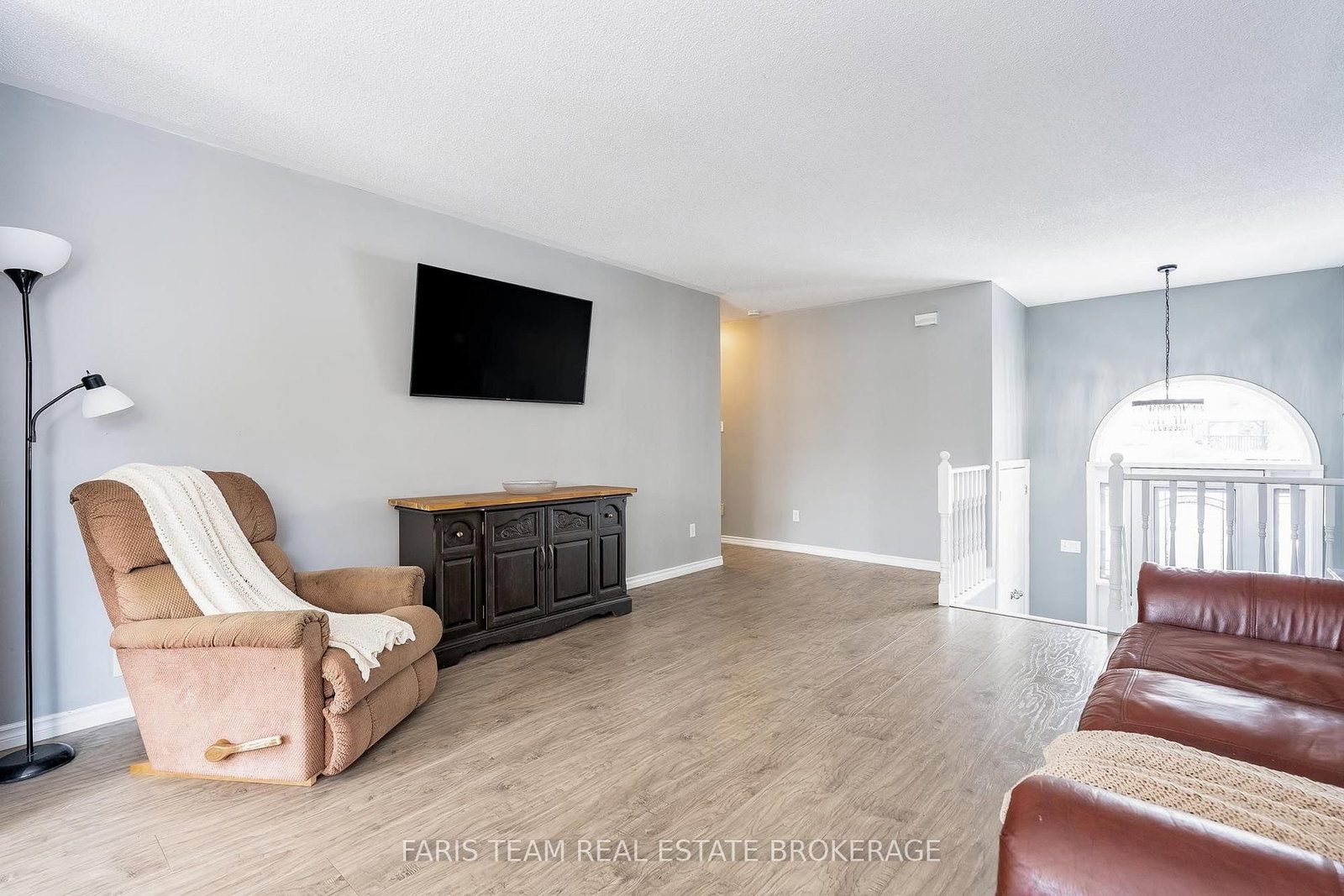 5 Harbour Crescent • Wasaga Beach, ON photo 12