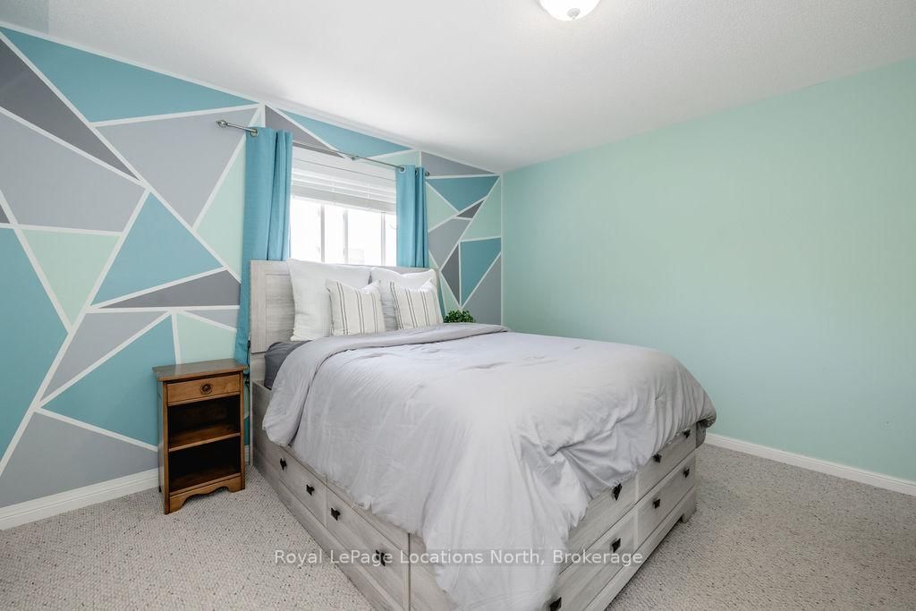 67 Wesley Avenue • Wasaga Beach, ON photo 21