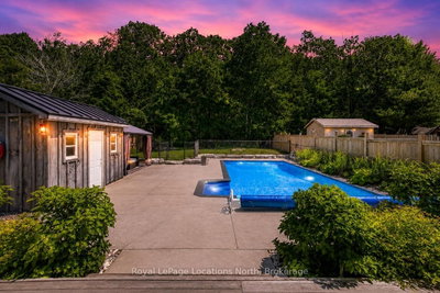 67 Wesley Avenue • Wasaga Beach, ON photo 3
