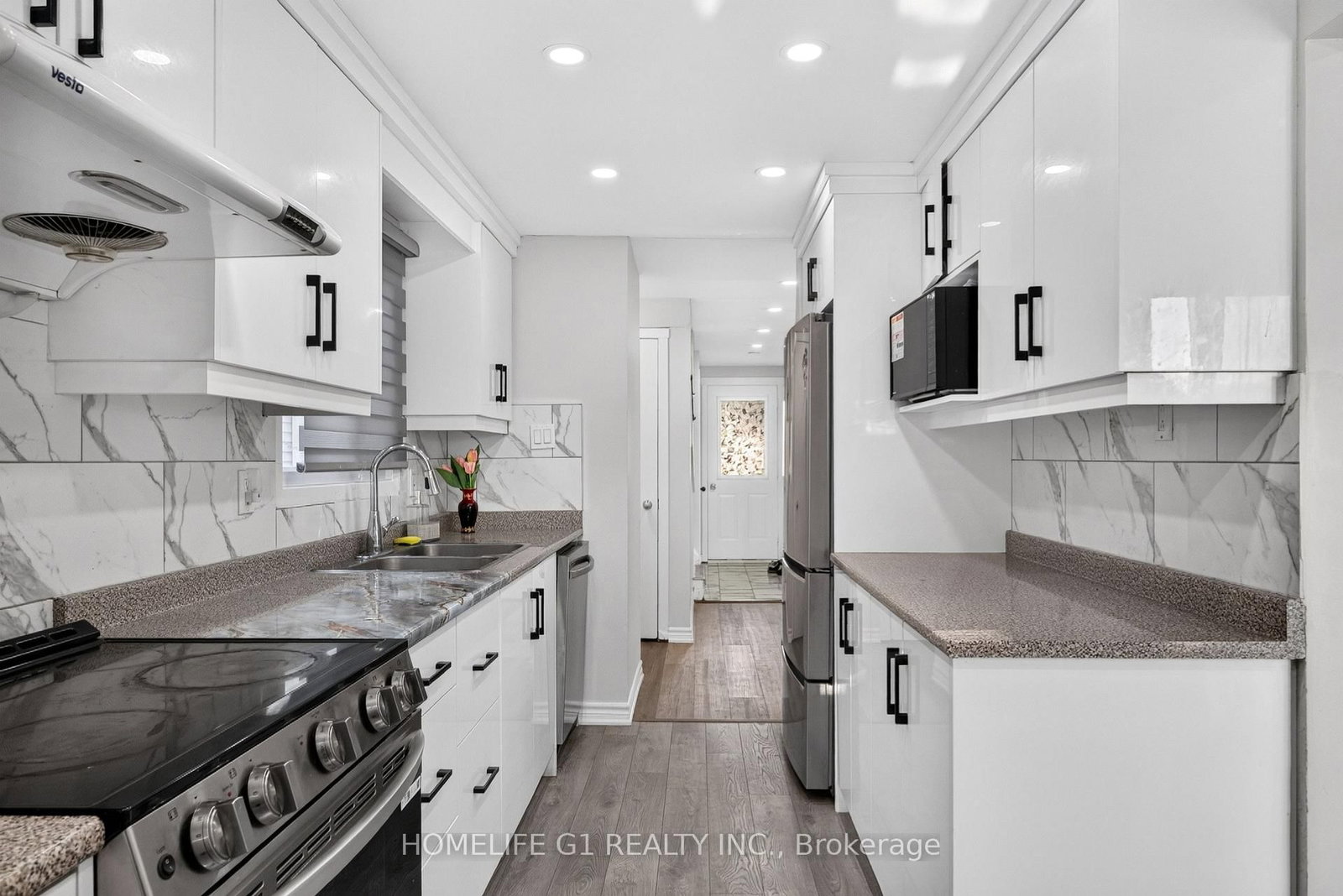 2 Fletcher Drive • Barrie, ON photo 22