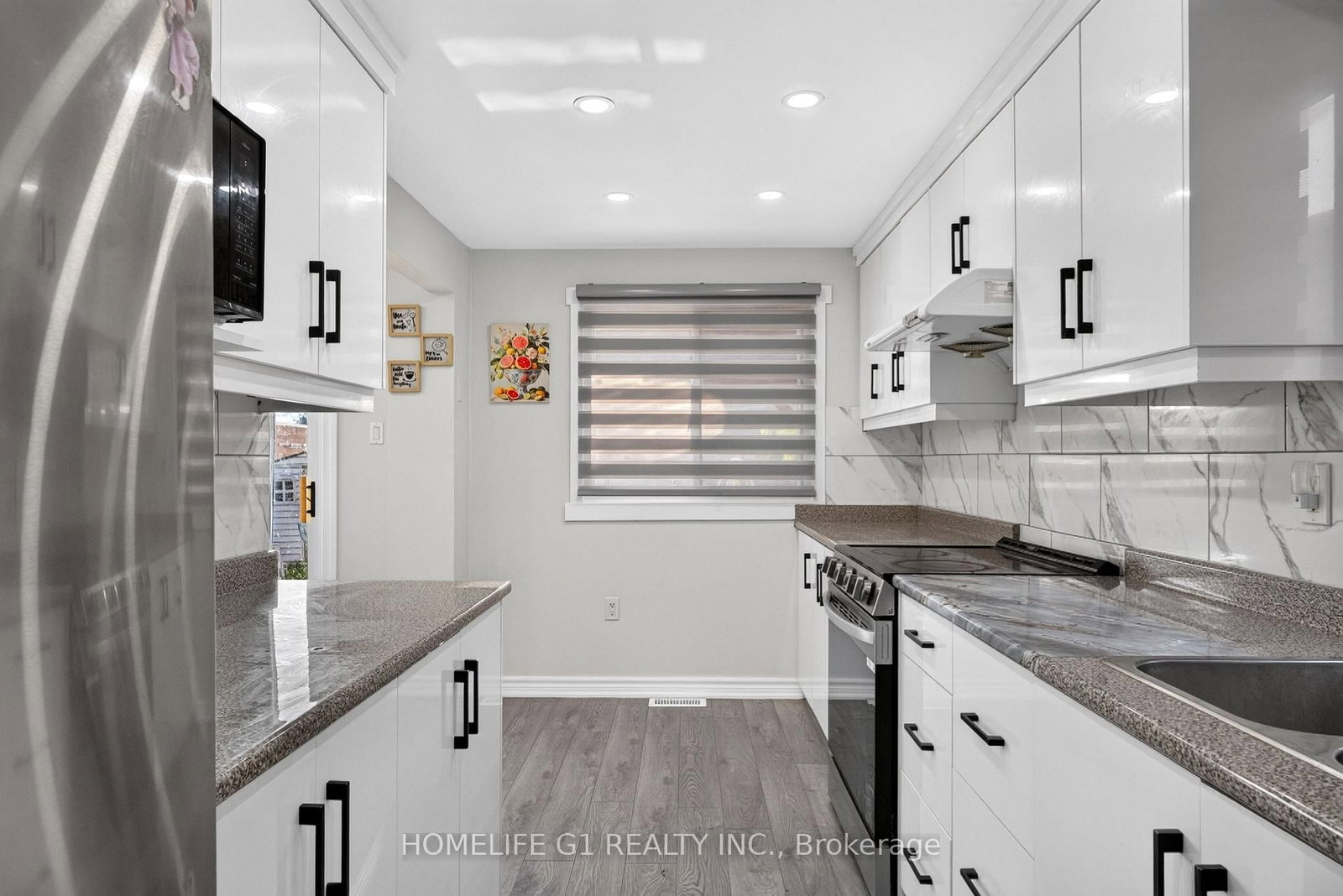 2 Fletcher Drive • Barrie, ON photo 23