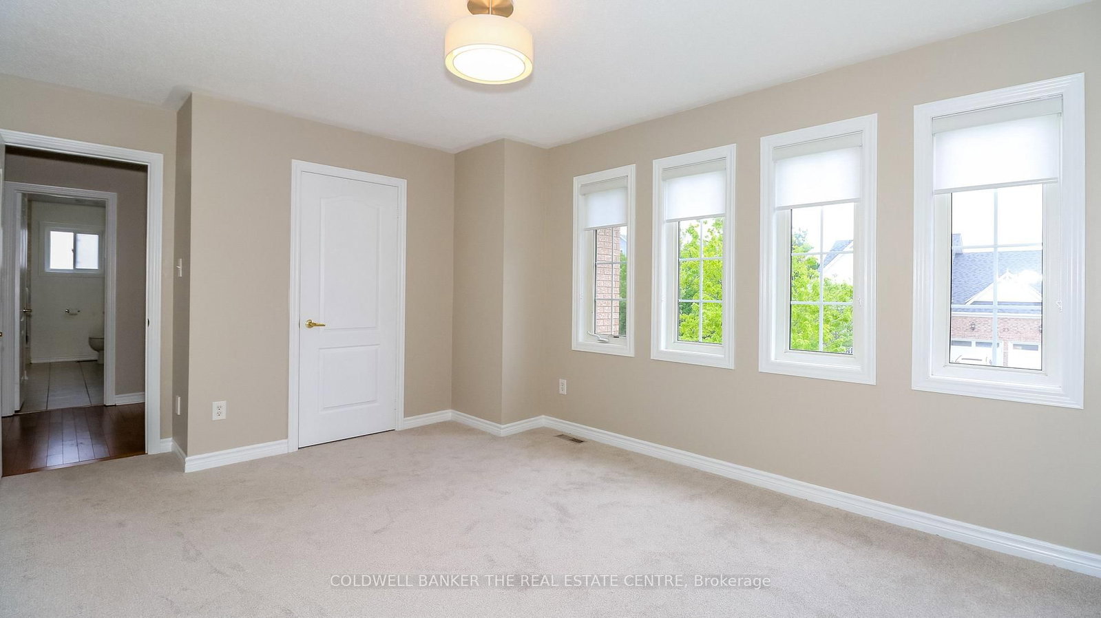 22 Maple Crown Terrace • Barrie, ON photo 26