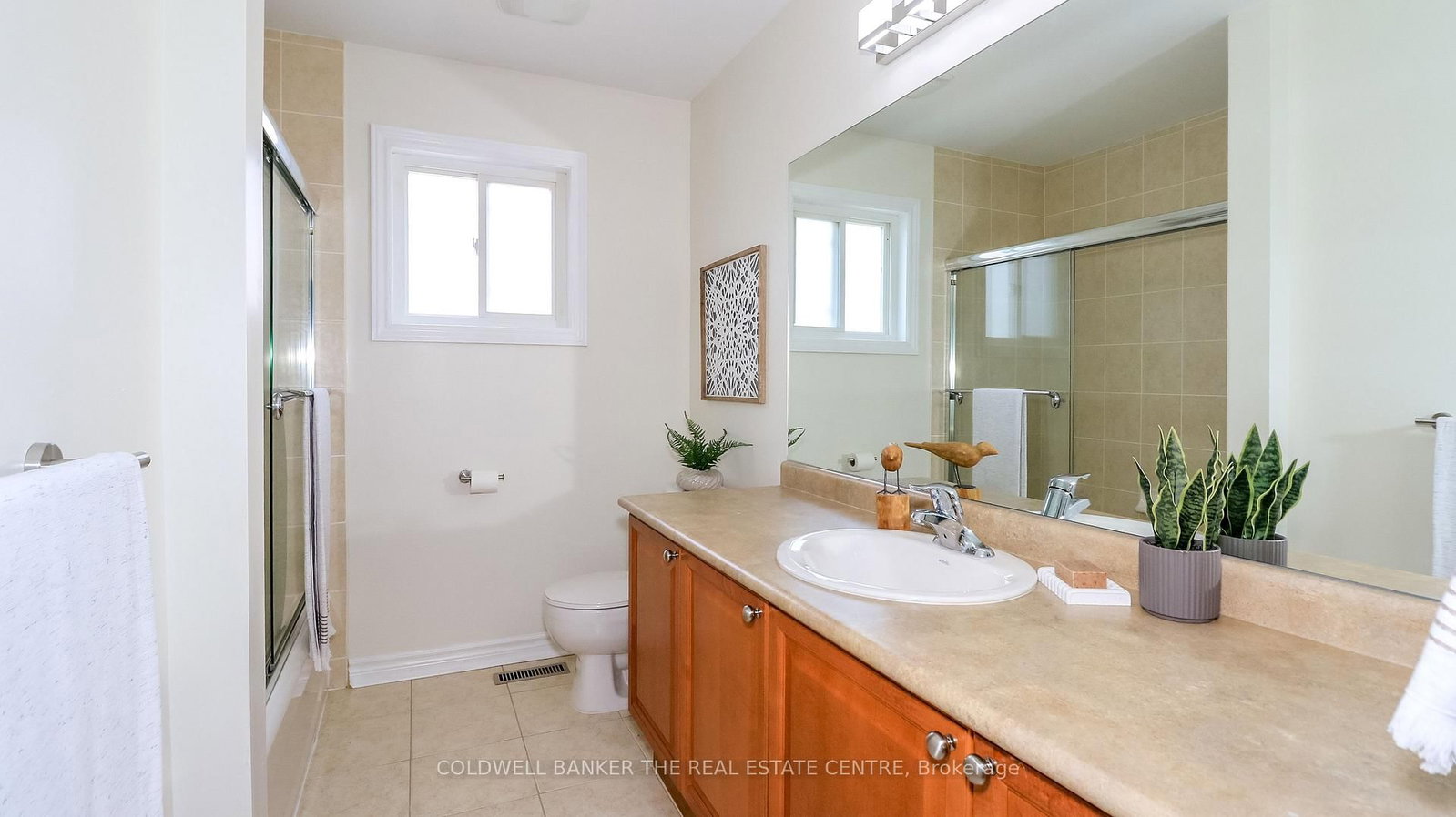 22 Maple Crown Terrace • Barrie, ON photo 27