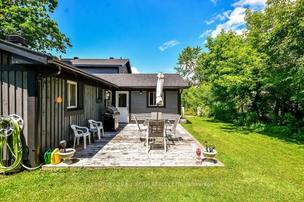 12 PATRICIA Drive • Ramara, ON photo 17