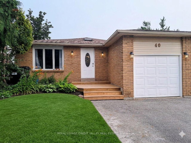 40 Hickling Trail