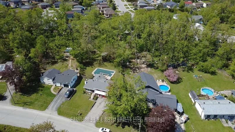 8 Sandra Drive