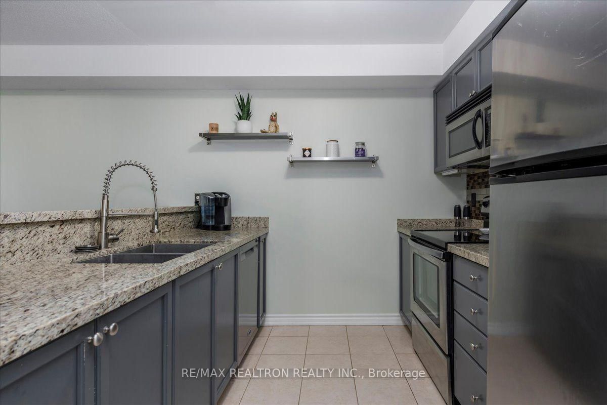 43 Coulter Street • #3 • Barrie, ON photo 5