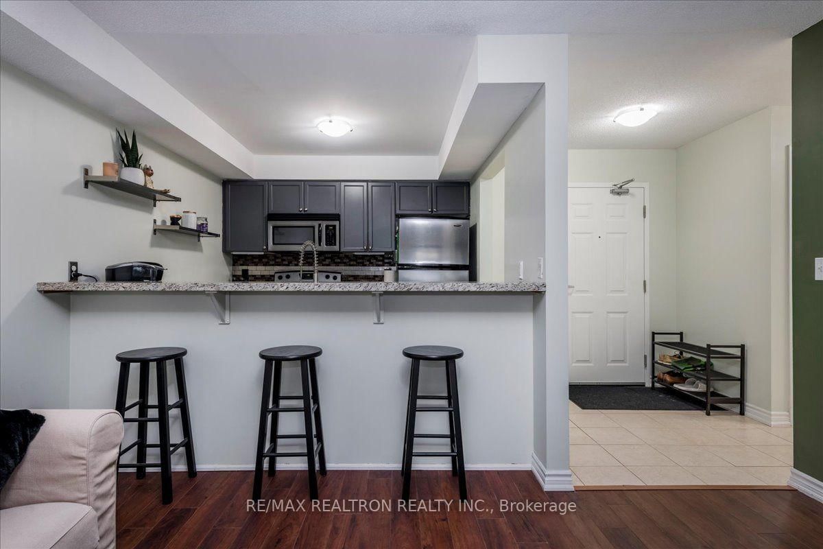 43 Coulter Street • #3 • Barrie, ON photo 8