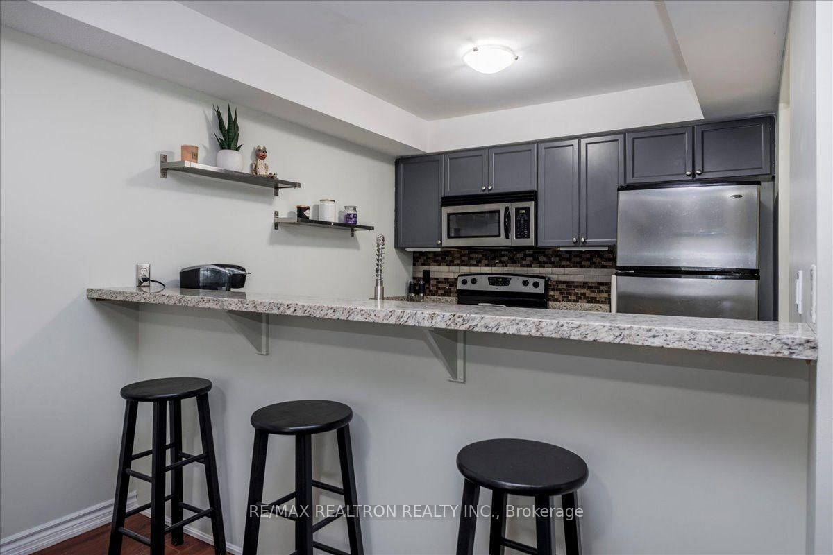 43 Coulter Street • #3 • Barrie, ON photo 9