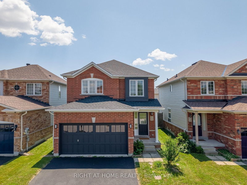 112 White Crescent
