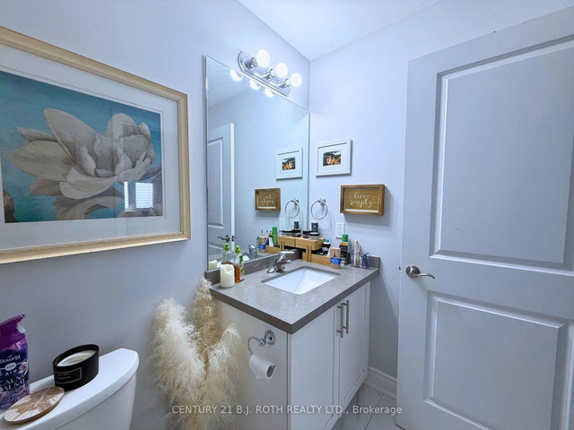 UPPER LEVEL - 181 Patterson Road