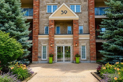 Unit 312 — 39 Ferndale Drive S — photo 3
