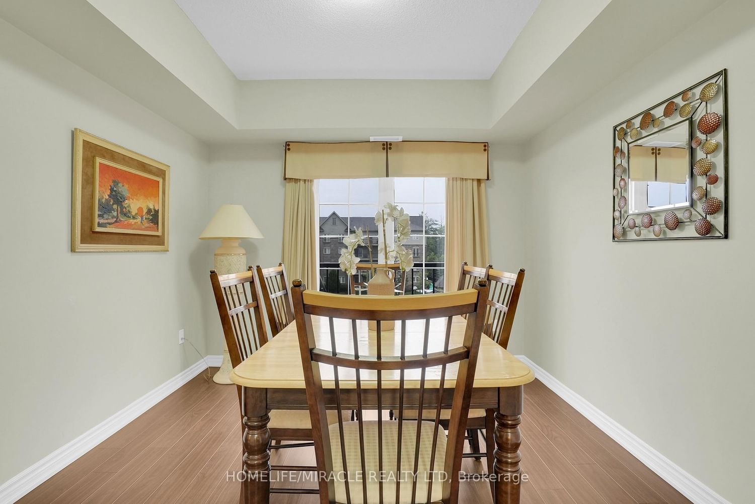 39 Ferndale Drive S • #312 • Barrie, ON photo 9