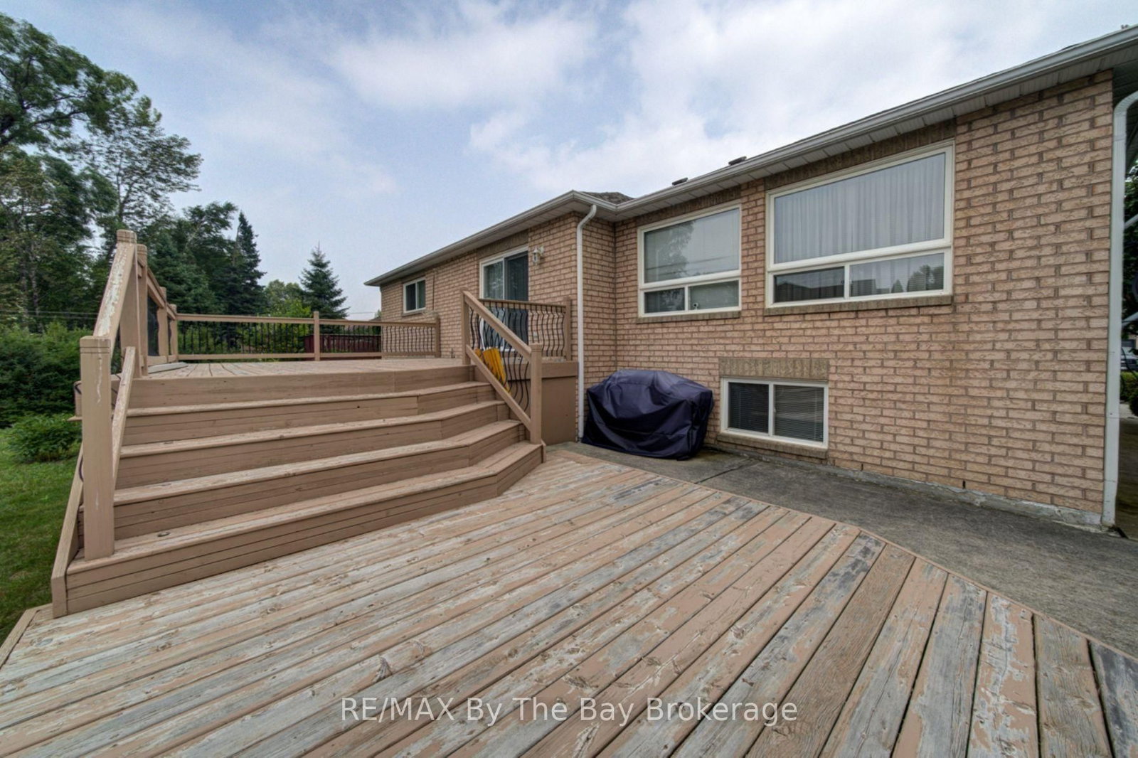 452 Ramblewood Drive • Wasaga Beach, ON photo 33