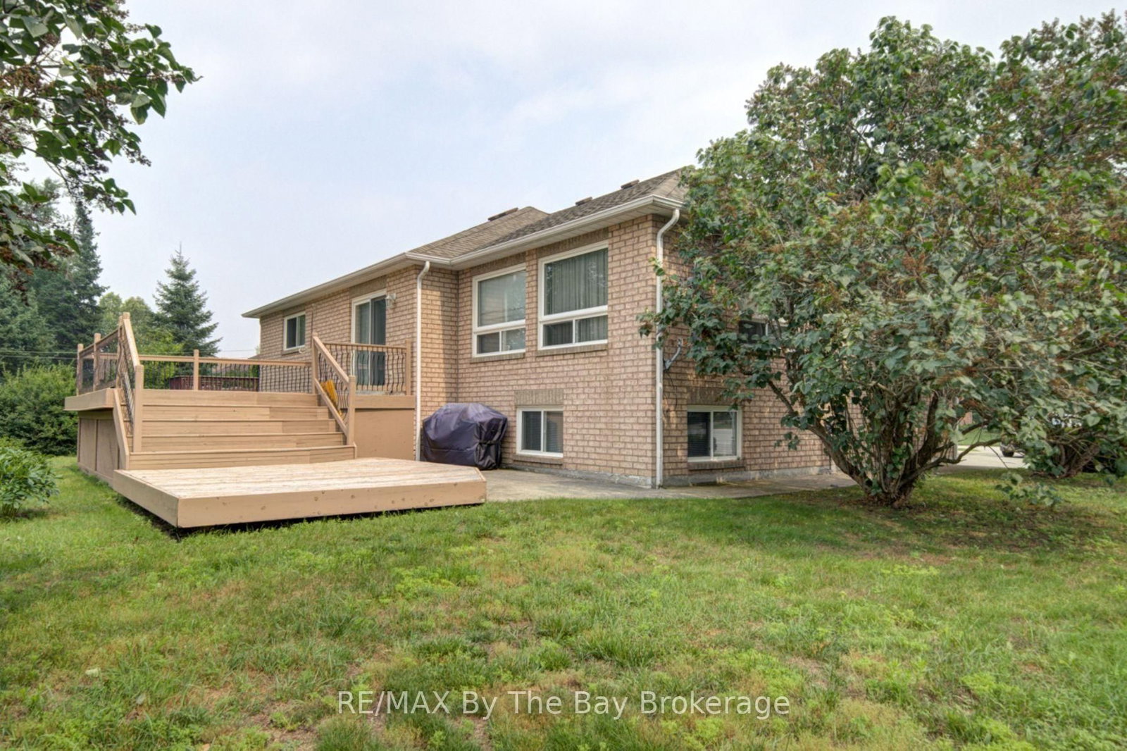 452 Ramblewood Drive • Wasaga Beach, ON photo 34
