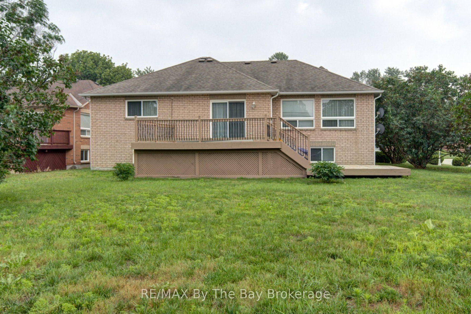 452 Ramblewood Drive • Wasaga Beach, ON photo 37