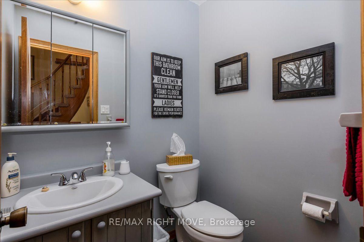 55 Laurentian Lane • Orillia, ON photo 14
