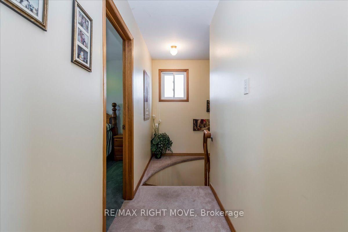 55 Laurentian Lane • Orillia, ON photo 17