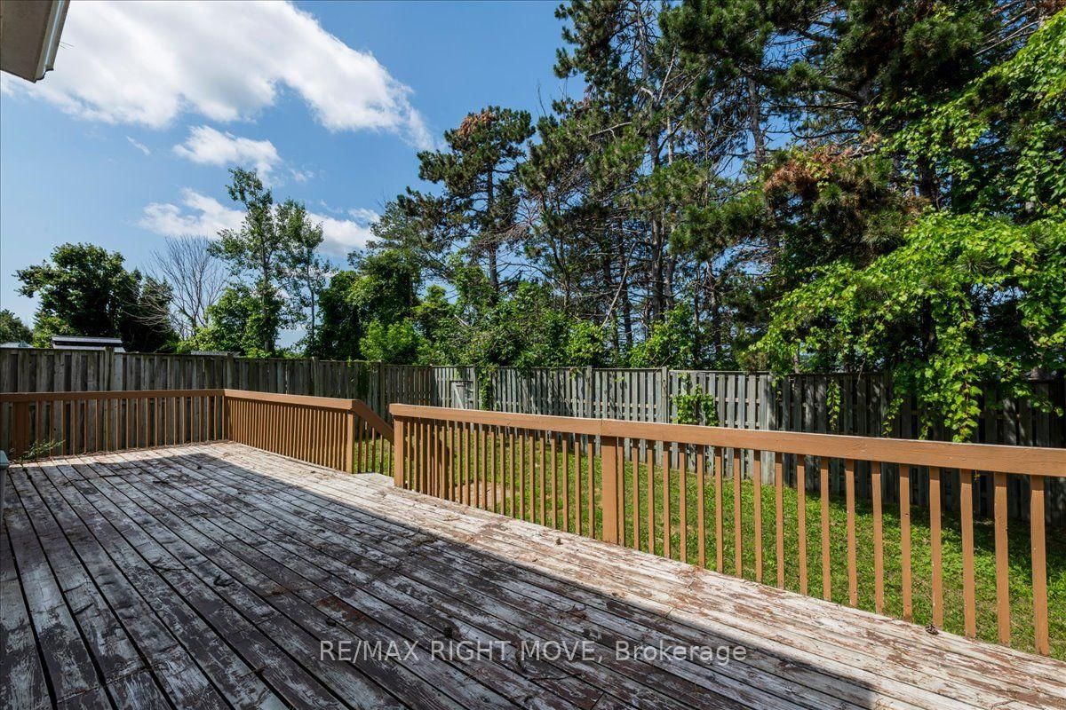 55 Laurentian Lane • Orillia, ON photo 29