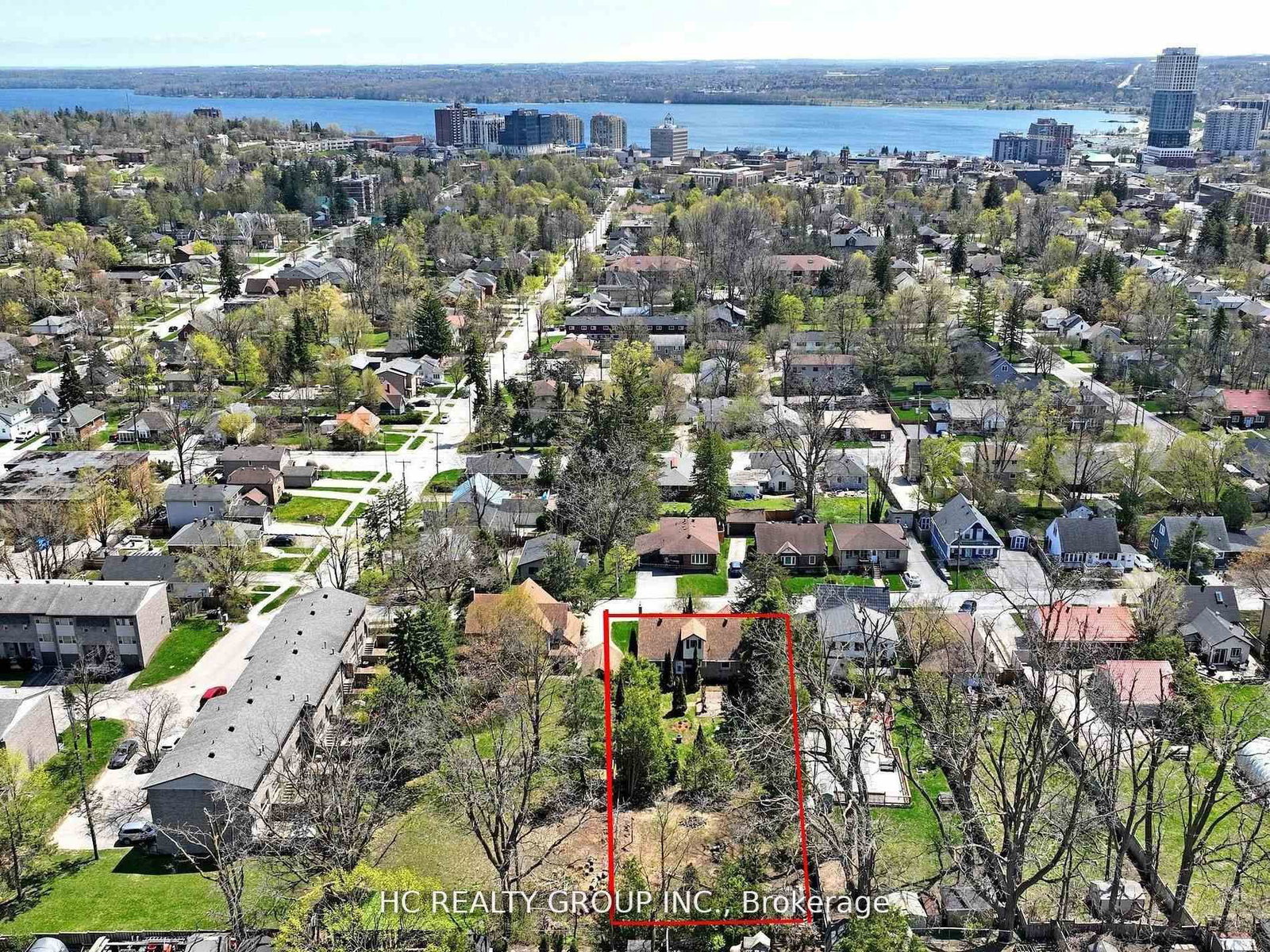 Listing Image 4
